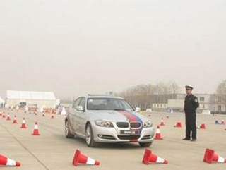 石家莊安邦保安為寶馬試乘試駕負責安保工作